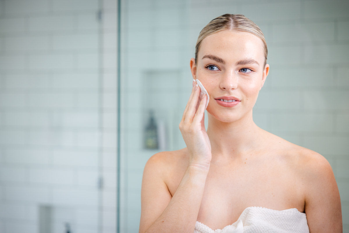 SKINGLOW5 Best Anti-aging Skincare set Premium for glowing skin
