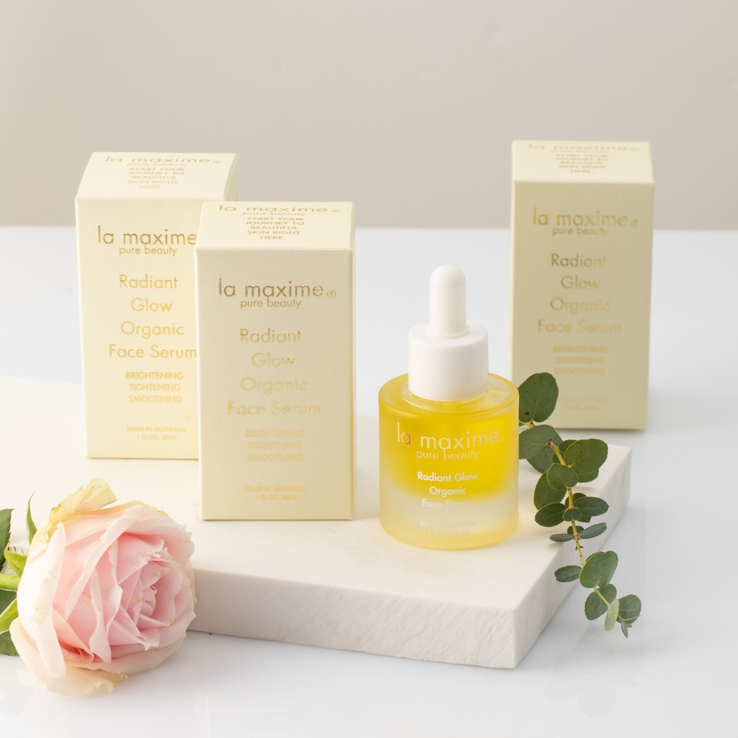 Luxury brightening face oil serum with botanical antioxidants for smoother and more radiant skin